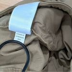 Athleta  Trekkie North High Rise Jogger Tan size 0 Outdoor Athleisure Photo 9