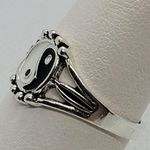 Silver Tone Yin Yang Ring Black Photo 4