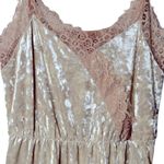 Madison & Berkeley Womens Pearl Crushed Velvet Lace Pocket Slip Dress Large Photo 4