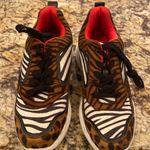 Material Girl Animal stripe low rise sneakers Photo 1
