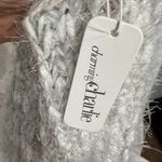 Charming Charlie Grey Medium Cool Wall Shawl NWT Photo 3