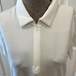 Tommy Bahama  active SPF50 white zip front short sleeve shirt Photo 3