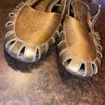 Talbots closed toes flat sandals in bronze - size 6.5 Photo 2