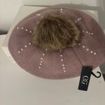 NWT mauve beret with pompom and pearl detail perfect to gift Christmas White Photo 0