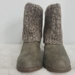 NEW! Mukluks pull on fold down sweater heel ankle boot Gray Size 7 Photo 1