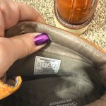 Eddie Bauer  Women’s K-6 waterproof Tan Boots with Red Laces size 9.5 Photo 8