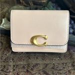 Coach Authentic 1941 calf leather Tan and Gold Card wallet Photo 1