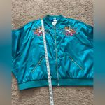 Disney Aladdin Princess Jasmine Satin Bomber Jacket Embellished Full Zip 2x New Photo 11