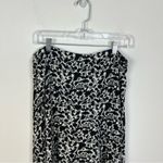 Madewell Side-Slit Midi Skirt in Floral Crepe Photo 2