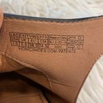 Vionic  SHOES SIZE 7.5 excellent content see all photos color black heel 3” Photo 10