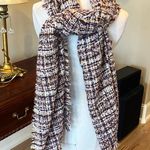 Comfy Stylish Tweed Scarf in Purple and Gold Photo 1