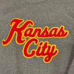 Gildan NWOT Kansas City Crewneck Pullover Sweatshirt Size XL Chiefs Photo 1