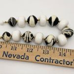 Vintage B/W Plastic Bead Swirl 30” Necklace Photo 4