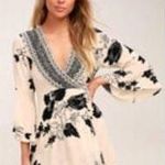 Billabong Black And Cream Mini Dress Photo 0