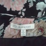Veveret Pretty Floral Romper Shorts Black Photo 4