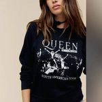 Daydreamer New  Queen South American tour black sweatshirt small Photo 0
