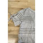 Talbots Beige Women's V Neck 100% Linen Blouse - Size Small Photo 1