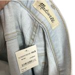 Madewell  Jeans The Mom Jean in Harman Wash Raw-Hem Edition Item MC583 Size 31 Photo 9