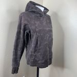 Lululemon Women's 6 Black Gray Camo Scuba Training Yoga Pullover Hoodie Sweater Photo 1