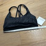Lululemon Size 4  energy bra Photo 6