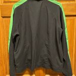 Nike Women’s Zip-Up Jacket Photo 1
