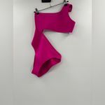 GIGI C France One Piece in Fuchsia Pink Size XS Photo 6