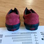 Vans  Skate Old Skool Hairy Suede
Shoe black/burgundy
Burgundy Mens7.0 Womrn8.5 Photo 6