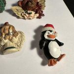 Christmas Holiday Brooch Pins Lot Of 5 Teddy Bear Angel, Penguin, Wreath Etc Photo 3