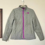The North Face  Gray/Pink Full Zip Quilted Jacket Size Size Medium Photo 0