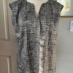 Banana Republic  Top Womens Small Sleeveless Black White Business Casual NWT $65 Photo 0