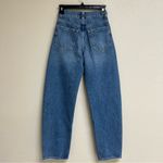 Madewell The Balloon Barrel Jean in Dobbins Wash Size 23 Photo 7