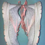 Brooks Anthem 3 Running Sneaker Women's Size 8.5 Gray Pink Peach Coral Photo 4