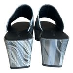 Katy Perry The Busy Bee Slide Women's Black and Gray Platform Shoes Size 8.5M Photo 4