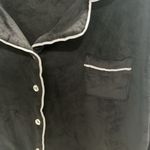 House of Harlow 1960 Velour 2 Piece Pajama Set, Black with White Pipping, Size L Photo 4