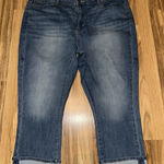 Levi's Signature Gold Levi Strauss Capri Jeans Women's 20 W 35 Blue Mid Rise Photo 0