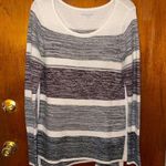 NY & Company Tunic Sweater Size M Photo 0