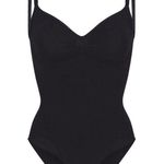 SKIMS Sculpting Bodysuit With Snaps (XS) Photo 1