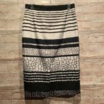 Halogen  skirt 10 Pencil mid length black white Photo 1