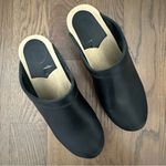 No.6 Old School Clog Mule on Mid Heel Wood Sole in Black Leather Size 39 Photo 2