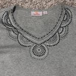 Quacker Factory Sparkle Scallop V-Neck Top w/ 3/4-Sleeves-Gray Size medium Photo 1