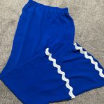 Amazon 2 piece set Photo 2