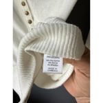 Zenana White Button Photo 6