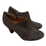 Clarks Artisan Society Gown Brown Suede Leather Booties Sz 9.5 Photo 0