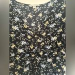 American Eagle  3/4 sleeve floral top with ruffle hem size small Photo 8