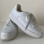 No Boundaries  women’s white fashion sneakers‎ — size 6.5 Photo 0