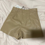 Love Tree  Shorts Photo 0