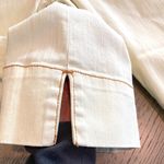 Levi's NWOT cream colored Low Slouch Capri Jeans. Photo 3