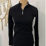 Zyia  long sleeve size medium Photo 0