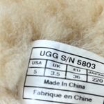 UGG  Chestnut Brown Bailey Short Button Boots
5803 Women's Size 5 Photo 9