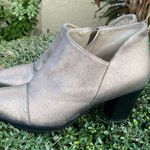 Italeau Marisa waterproof cap toe leather boots Size 38 Bronze Metallic … Gold Photo 2